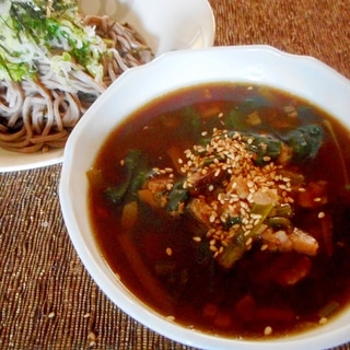 小松菜とひき肉のつけ蕎麦
